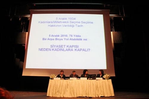 Kadın Ve Siyaset