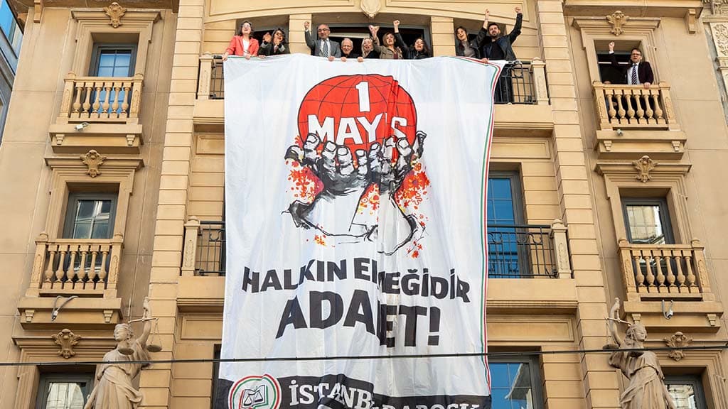 “HALKIN EKMEĞİDİR ADALET” PANKARTI ŞİŞHANE’DE YÜKSELDİ