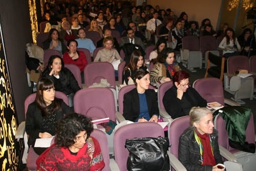 Kadın Hakları Ve Aile İçi Şiddet Semineri Devam Ediyor

 - 80