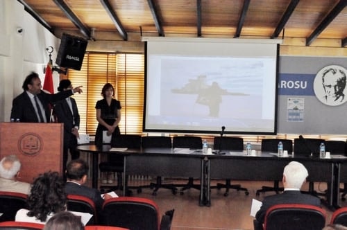 Kutuplar. Uluslararası Boyutuyla Antartika Ve Arktika  
Güncel Sorunlar Ve Çözümleri - 3