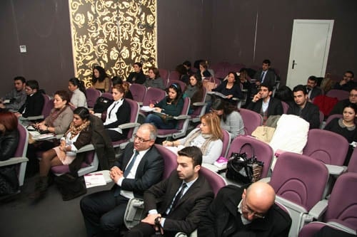 Kadın Hakları Ve Aile İçi Şiddet Semineri Devam Ediyor

 - 30