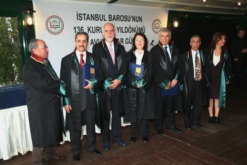 Hukuk Devleti Tesis Edilene, Yargı Bağımsız Olana Kadar, Bedeli Ve Pahası Ne Olursa Olsun Bu Mücadeleyi Birlikte Sürdüreceğiz - 28
