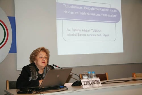Kadın Hakları Ve Aile İçi Şiddet Semineri Devam Ediyor

 - 32