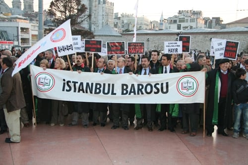 4+4+4 Dayatması Yürüyüşle Protesto Edildi

 - 41