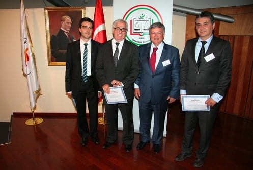 İş Hukukuna İlişkin Sorunlar Ve Çözüm Önerileri
 - 83