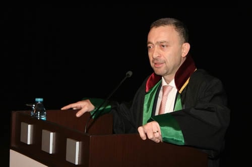 İstanbul Barosu Olağanüstü Genel Kurul Kararı: ‘Başkan Ve Yönetim Kurulu Görevinin Başındadır. İrademize Sahip Çıkıyoruz”

 - 8