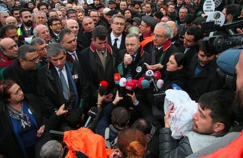 Polis Devleti Değil Hukuk Devleti

 - 34