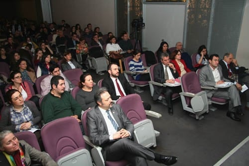 Yeni Sendikalar Ve Toplu İş Sözleşmesi Kanunu Paneli

 - 50