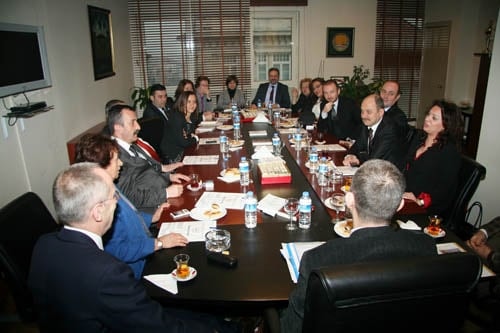 Bursa Barosu Yönetiminden İstanbul Barosuna Destek
 - 42