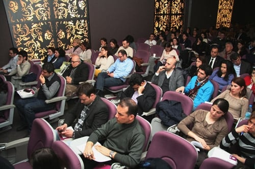 “Kadın Hakları Ve Aile İçi Şiddet” Konulu Sertifika Programı

 - 14