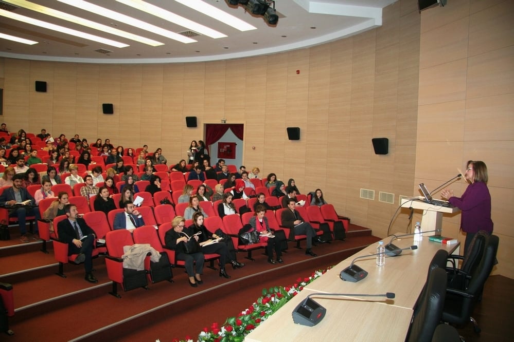 Kadın Hakları ve Aile İçi Şiddet Konulu Sertifika Programı Devam Ediyor - 11