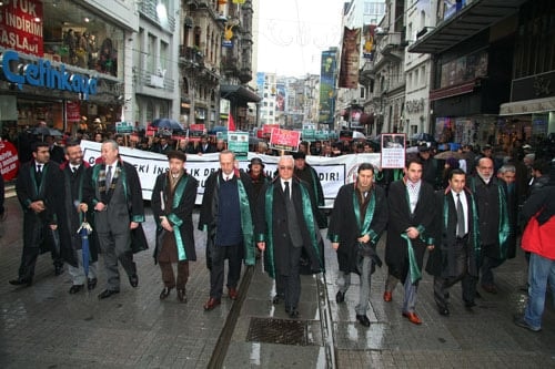 İstanbul Barosu İsrail’İn Gazze Saldırısını Kınadı - 27