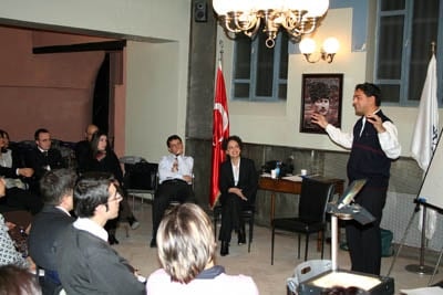 Kişisel Gelişim Semineri 
Yapıldı - 3