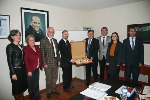 Eskişehir Barosu Yönetiminden İstanbul Barosuna Destek

 - 2