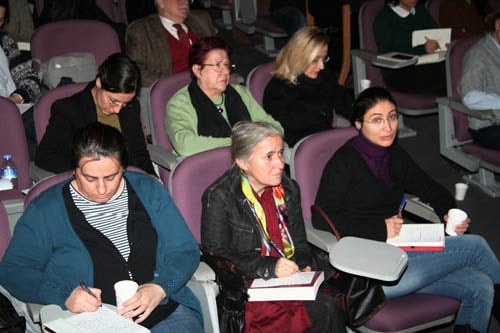 Kadın Hakları Ve Aile İçi Şiddet Semineri Devam Ediyor

 - 14