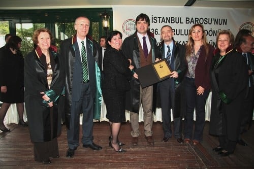 Hukuk Devleti Tesis Edilene, Yargı Bağımsız Olana Kadar, Bedeli Ve Pahası Ne Olursa Olsun Bu Mücadeleyi Birlikte Sürdüreceğiz - 208