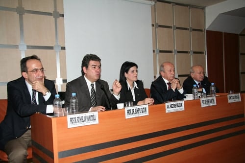 Hukuk, Siyaset Ve İnsan - 3