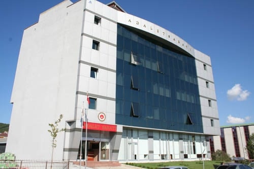 Yeni Sultanbeyli Adliyesi
Hizmet Vermeye Başladı.
 - 4