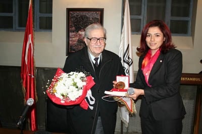 Turgut Özakman: “Gün Yeni Emperyalizme Karşı Kenetlenme Günüdür”  - 7