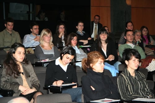 Ab Hukuku İlkelerinin 
Üçüncü Ülkelere Etkisi Ve 
Türk Avukatların Serbest Dolaşımı - 3