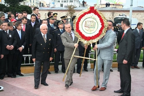 Atamızı Minnetle Anıyoruz... - 3