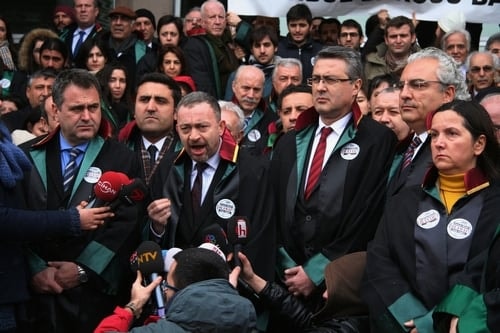 Hukuk Silah, Polis Yargı Olamaz!