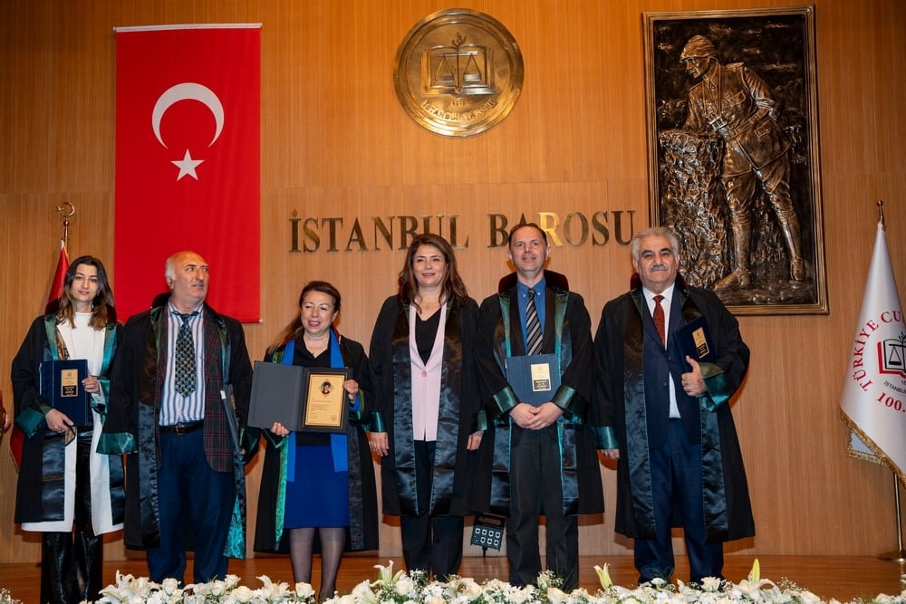 Meslekte 25, 30 ve 35 Yılını Dolduran Meslektaşlarımıza Plaket Verildi - 30