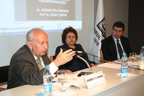 Anayasa Değişiklikleri Ve Parlamentonun Rolü - 9