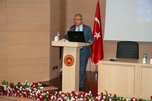 Üçüncü Yılında Kentsel Dönüşüm Uygulamaları
 - 11