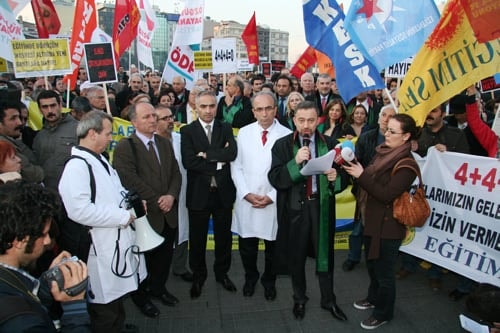 4+4+4 Dayatması Yürüyüşle Protesto Edildi

 - 36