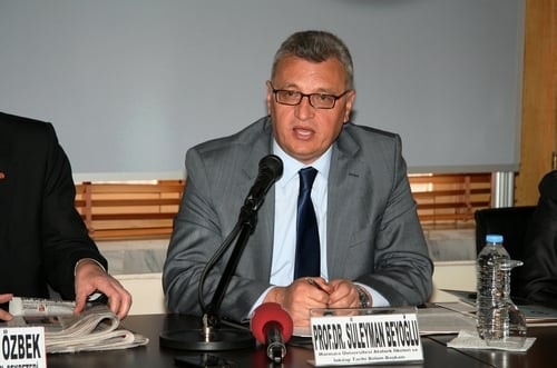 Tarihi Gerçeklikten Politik Kurguya Ermeni Sorunu
 - 23