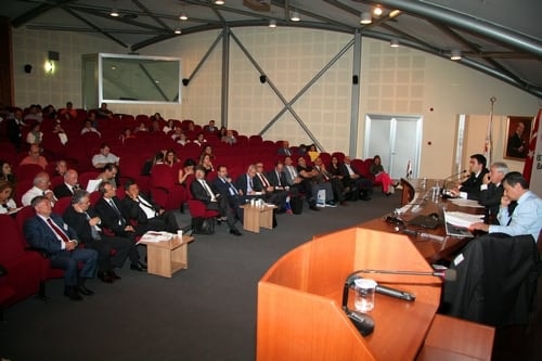 İş Hukukuna İlişkin Sorunlar Ve Çözüm Önerileri
 - 77