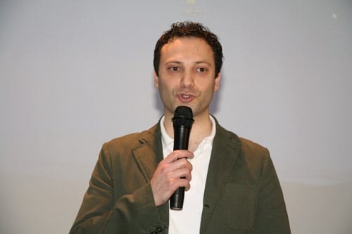 Engellerini Aştılar - 1