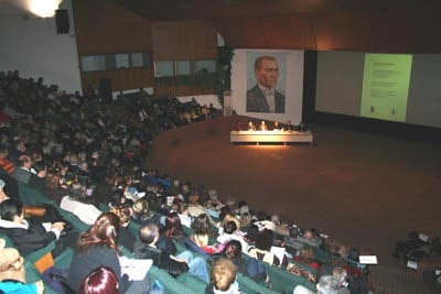 82. Yılında Üç Devrim Yasası - 7