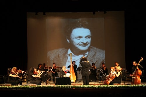 5 Nisan Avukatlar Günü Nedeniyle Dinleti:Nazım Hikmet’Ten Saat 21 – 22 Şiirleri - 1