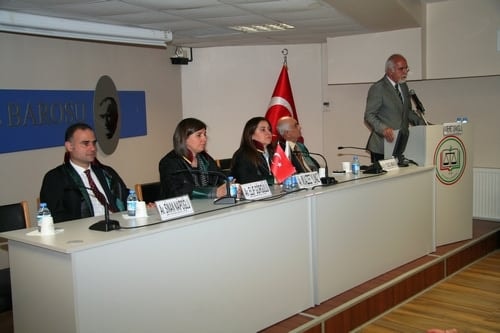 Hukuk Tarihini Avukatlar Yazar 
 - 24