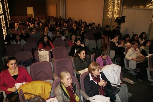 “Kadın Hakları Ve Aile İçi Şiddet” Konulu Sertifika Programı

 - 22