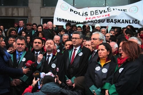 Hukuk Silah, Polis Yargı Olamaz!
 - 17