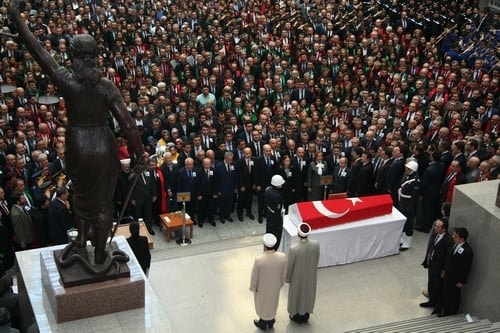 Şehit Cumhuriyet Savcısı Kiraz Son Yolculuğuna Uğurlandı
 - 17