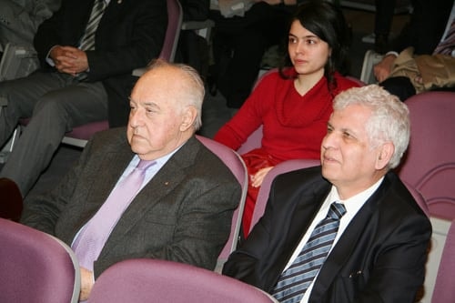 Cezaevlerindeki Doluluk
İnsan Haklarını İhlal Ediyor - 10