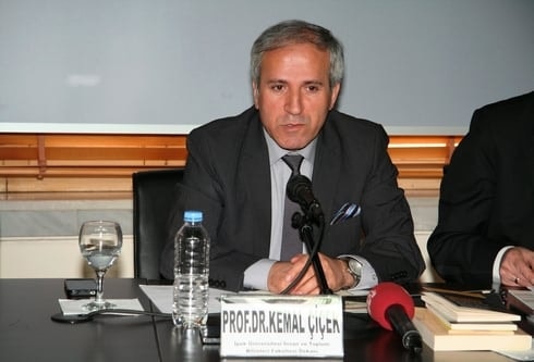 Tarihi Gerçeklikten Politik Kurguya Ermeni Sorunu
 - 28