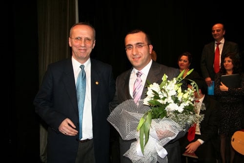 Thm Koromuz 
Yılın İlk Konserini 
Verdi
 - 9