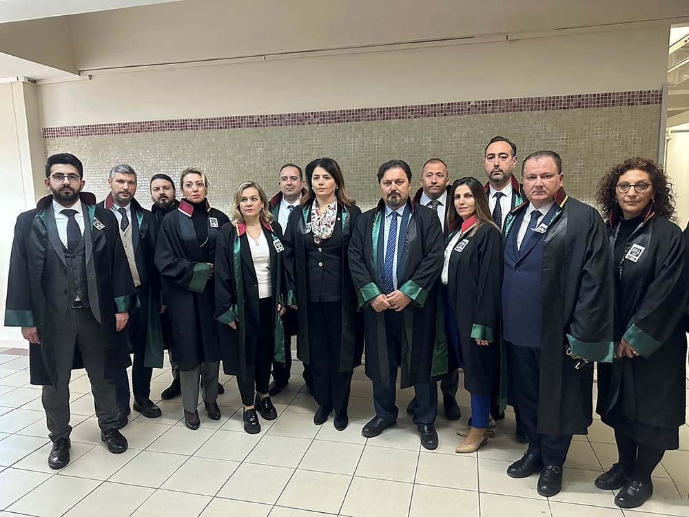 Meslek Şehidimiz Av. Servet Bakırtaş için Bakırköy Adliyesi’ndeydik - 1