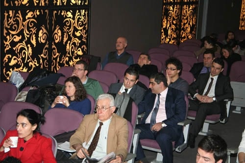Özgürlükler Hâkimi

 - 5