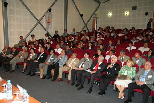 Sem Kurultayında
Avukatlık Mesleğinin Geleceği Ve Staj
Konusu Tartışıldı - 6