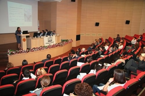 Üçüncü Yılında Kentsel Dönüşüm Uygulamaları
 - 28