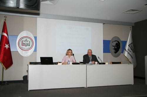 Görev Suçu

 - 4