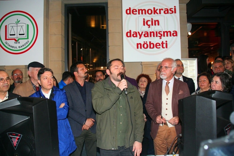 Demokrasi Nöbetine Katılım Genişliyor - 21
