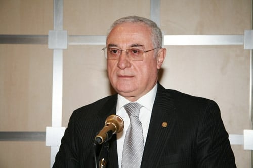 Hukuk, Siyaset Ve İnsan - 10