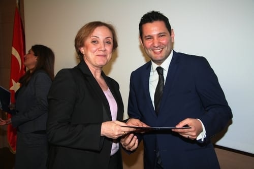 Üçüncü Yılında Kentsel Dönüşüm Uygulamaları
 - 47